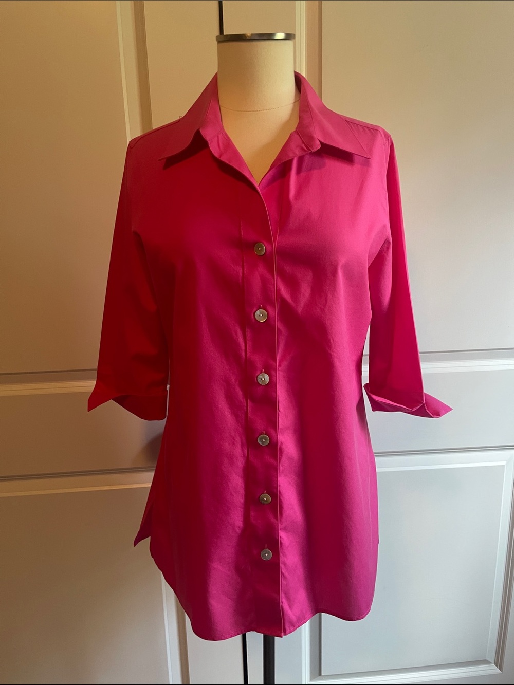 Investments Hot Pink Button-Up Tunic Size 8